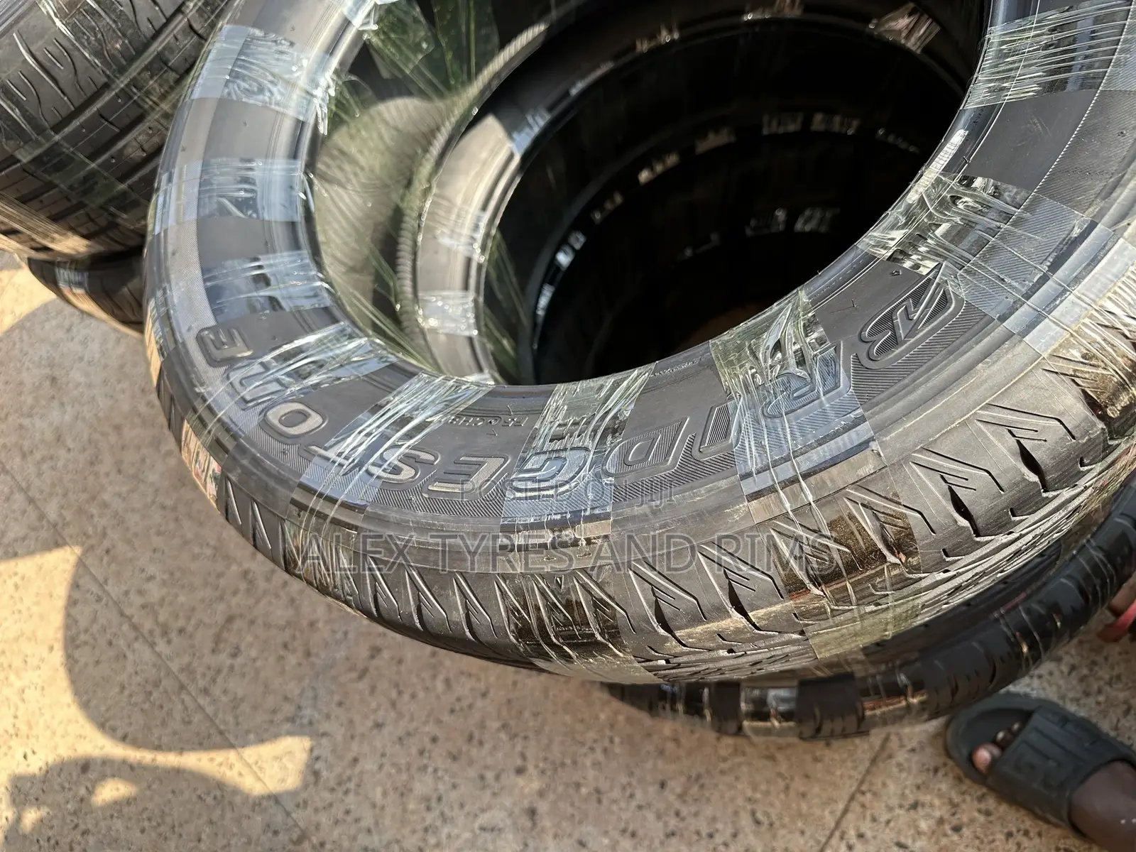 225/65r17 Bridgestone Japan Tyres