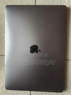 Photo - Laptop Apple MacBook 2019 16GB Intel Core I5 SSD 256GB