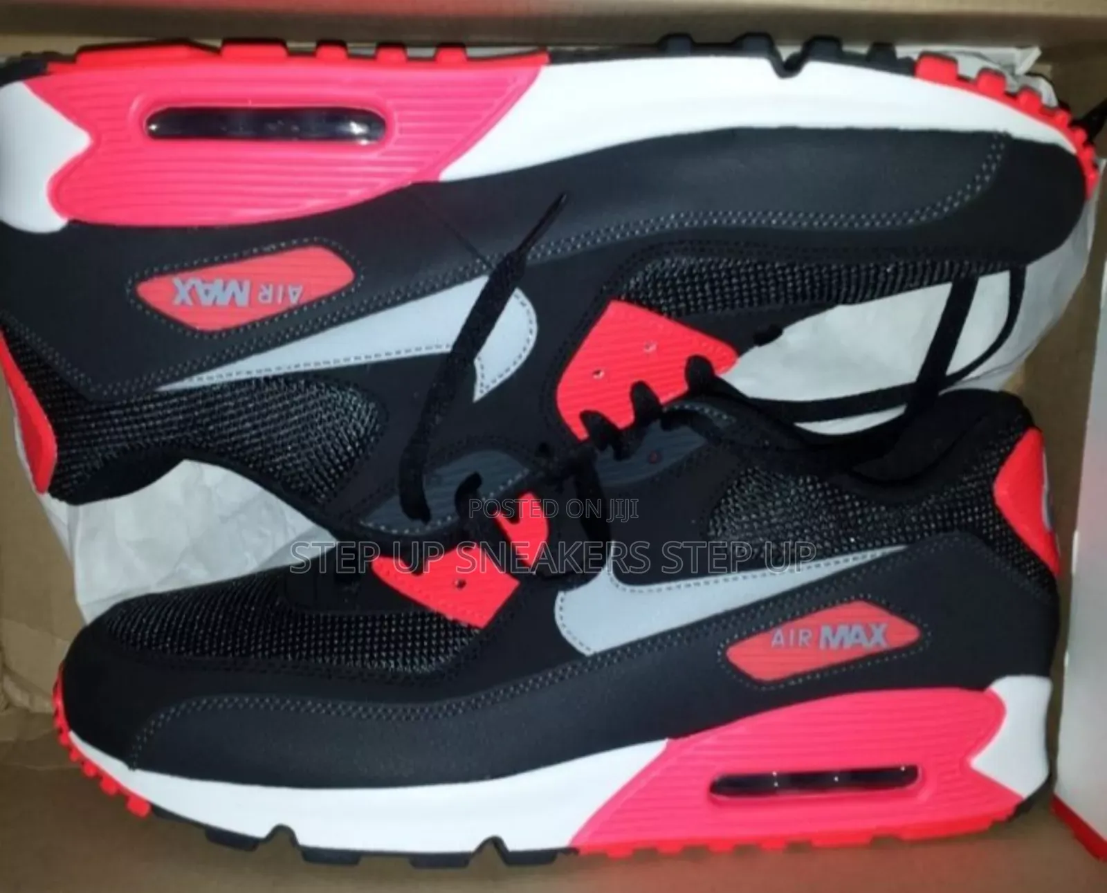 Nike Airmax Sneakers