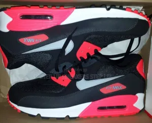 Nike Airmax Sneakers