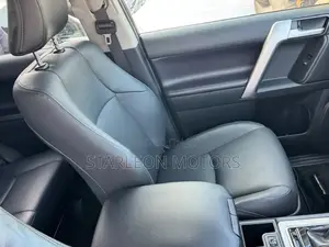 Toyota Land Cruiser Prado 2019 Pearl