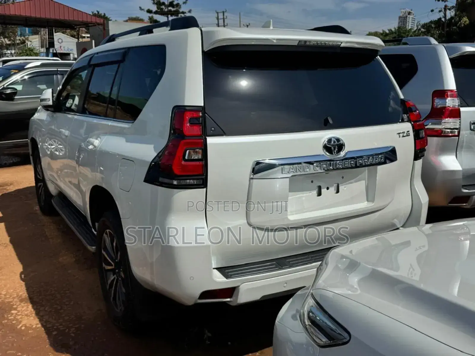 Toyota Land Cruiser Prado 2019 Pearl