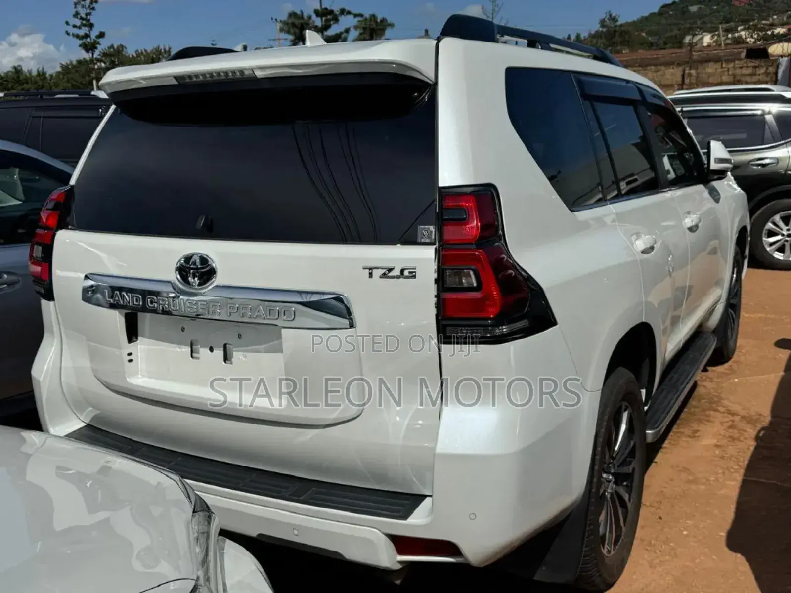 Toyota Land Cruiser Prado 2019 Pearl