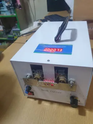 Electric Debeaker Used I Poultry