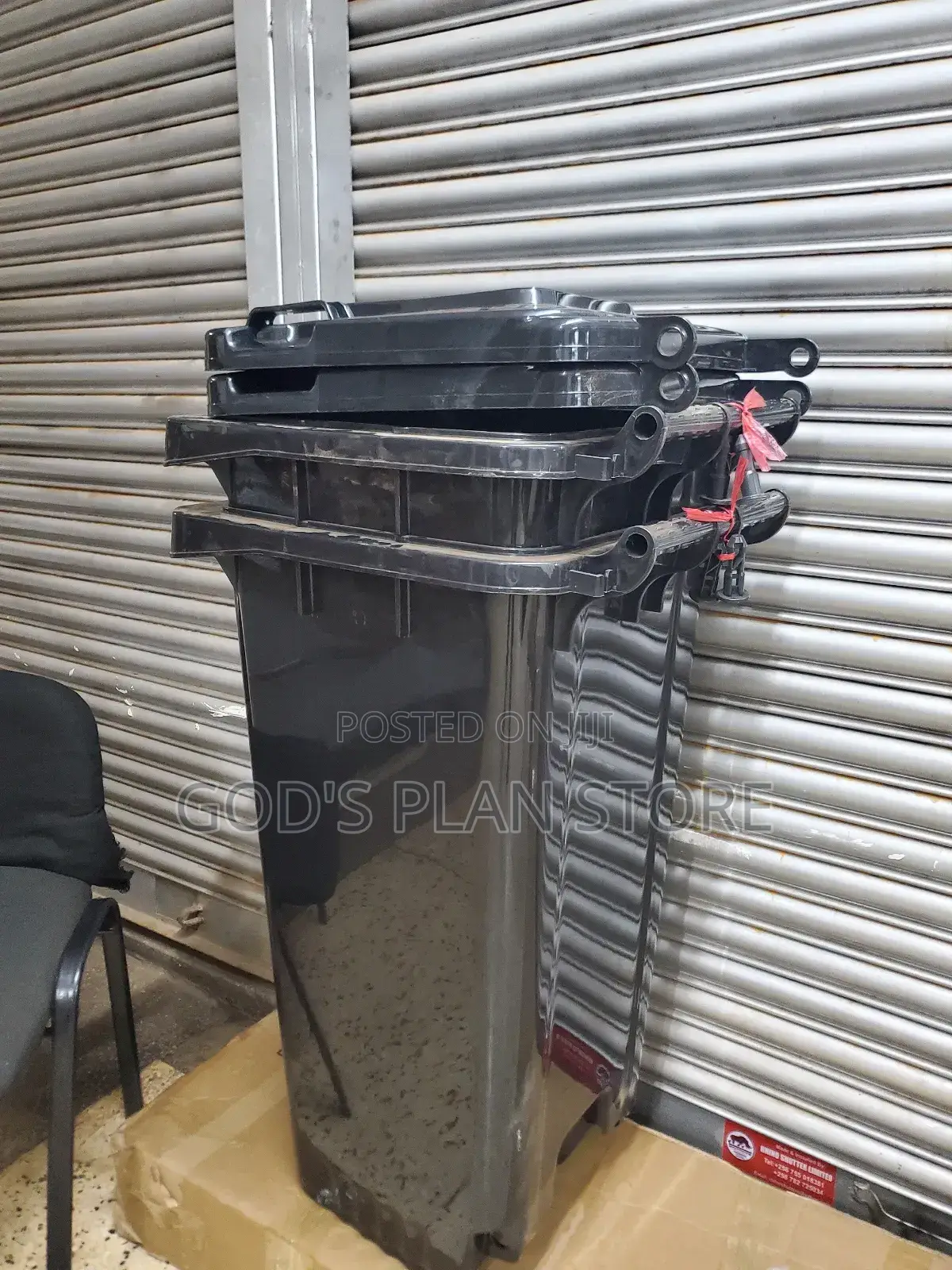 Outdoor Plastic Dust Bins Outdoor Plastic Dust Bins