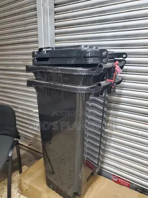 Outdoor Plastic Dust Bins Outdoor Plastic Dust Bins
