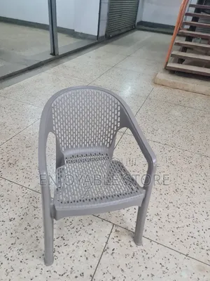Noted Plastic Chairs Plastic Chairs