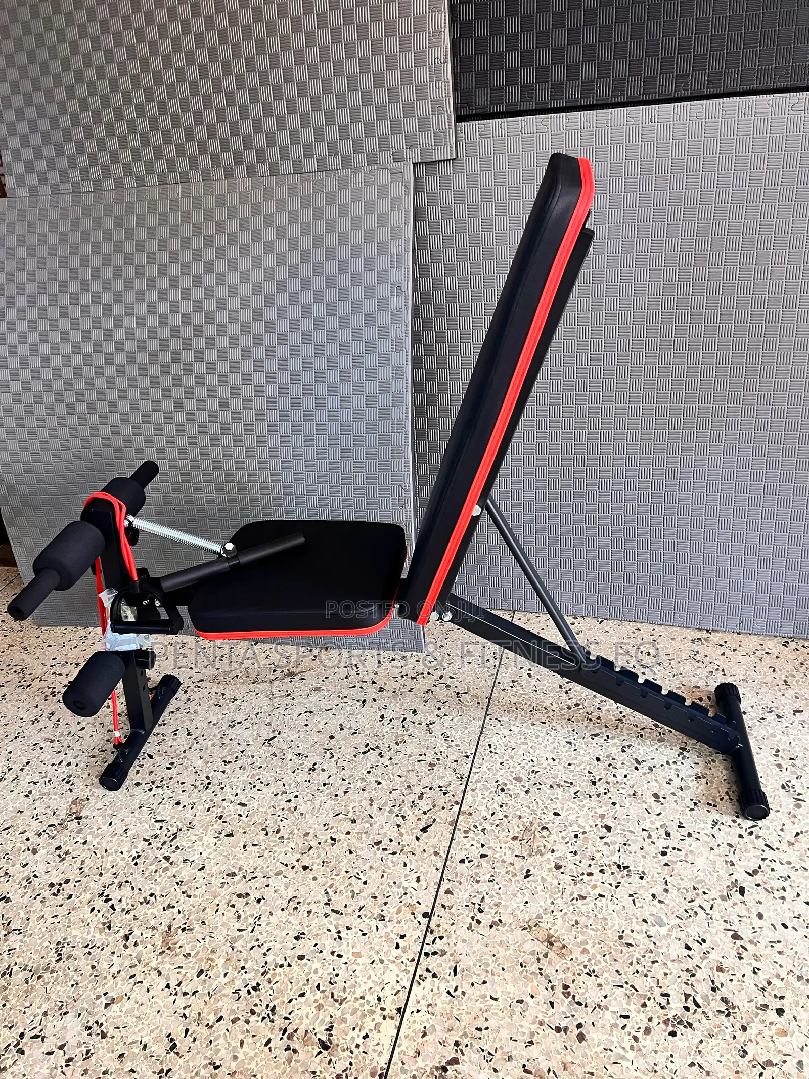 Sit-Up Bench Adjustable