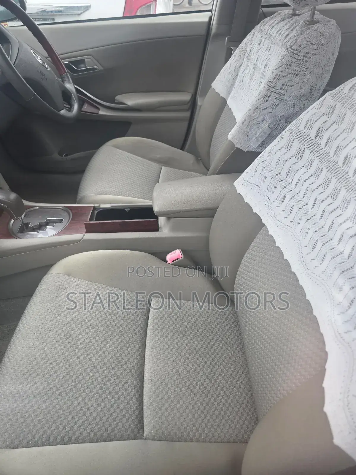 Toyota Premio 2010 Silver