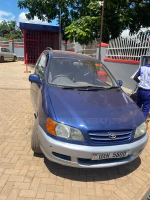 Photo - Toyota Ipsum 2009 Blue