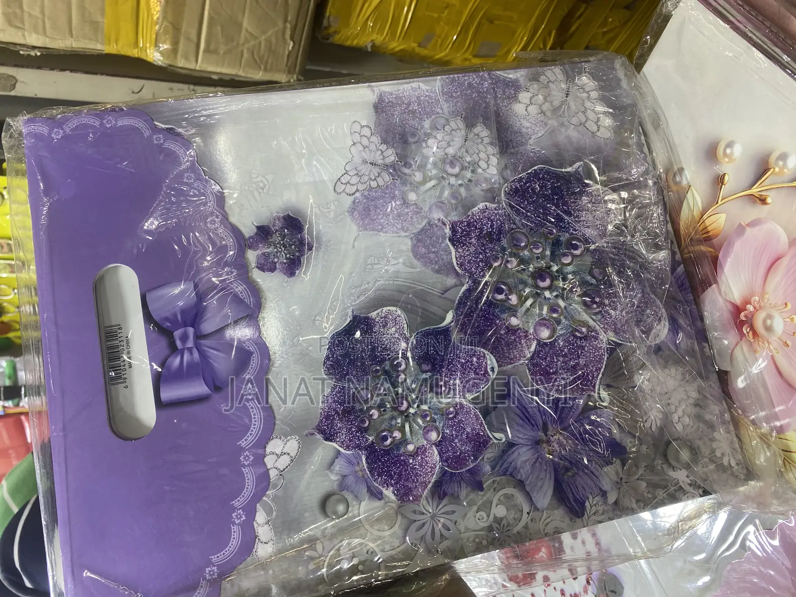 A Dozen of Floral Gift Packaging Bags Or