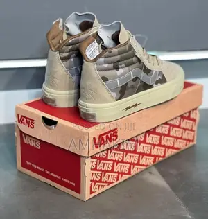 Men's Genuine Vans Off the Wall Hi Top Sk8 Hi in Stock