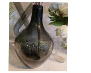 High Quality Durable Black Flower Vase