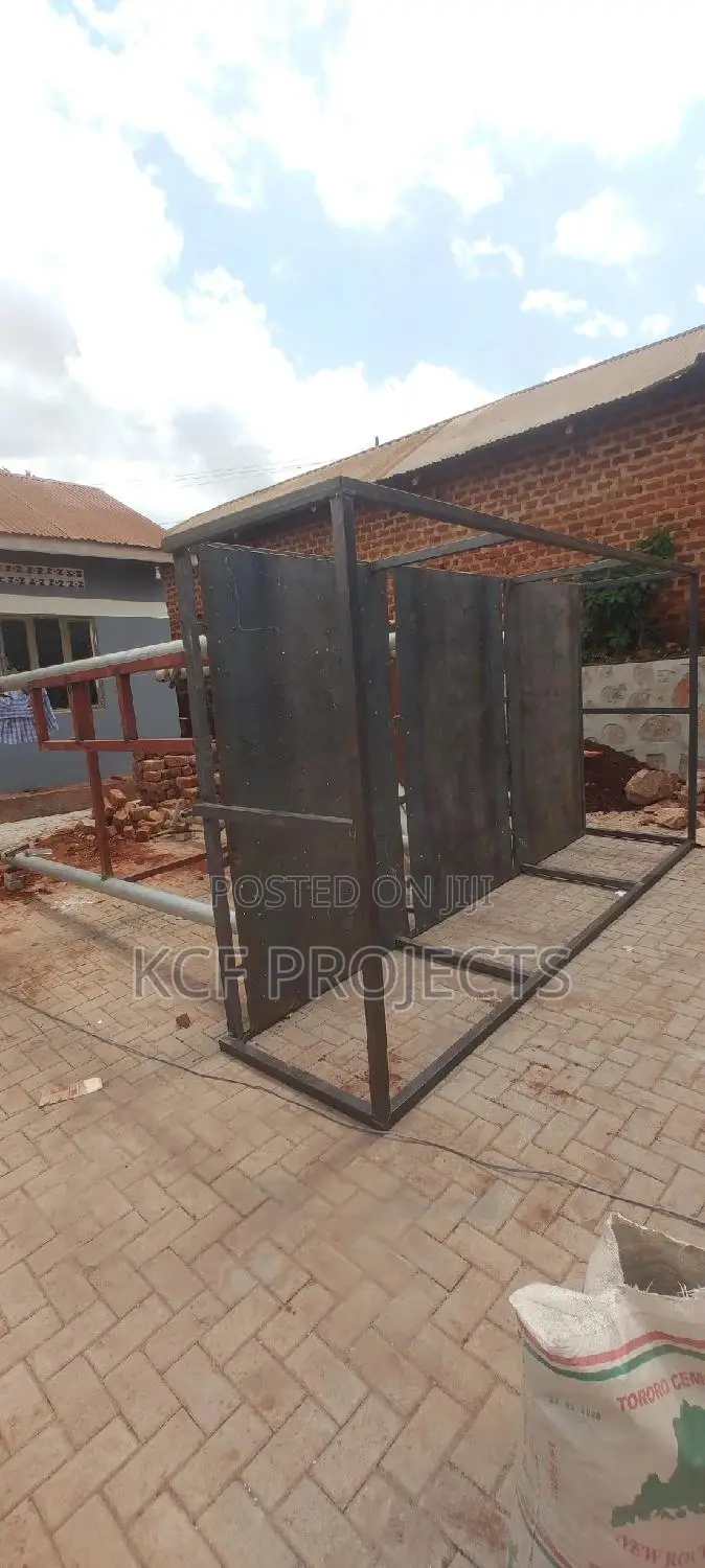Standard Steel Stand Tank From 25.000 as Low Plus Natural Walls.