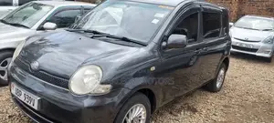 Toyota Sienta 2005 Gray
