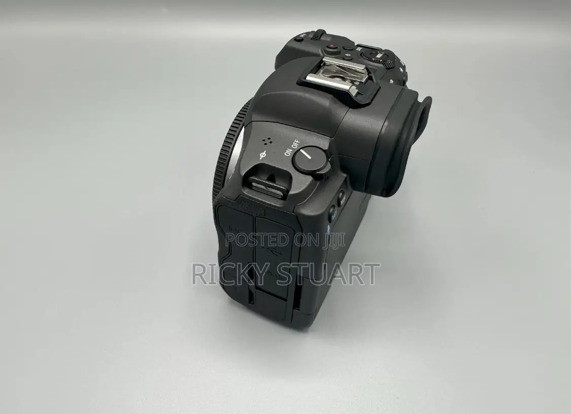 Canon R5 Body