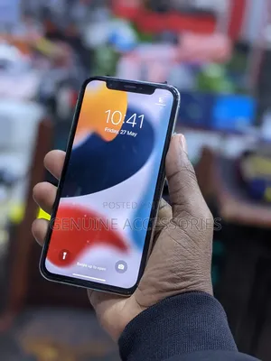 Apple iPhone X 64 GB White
