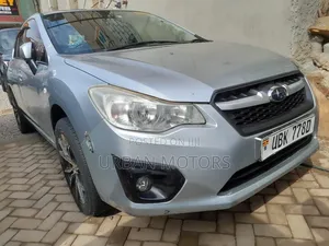 Photo - Subaru Impreza 2013 Silver