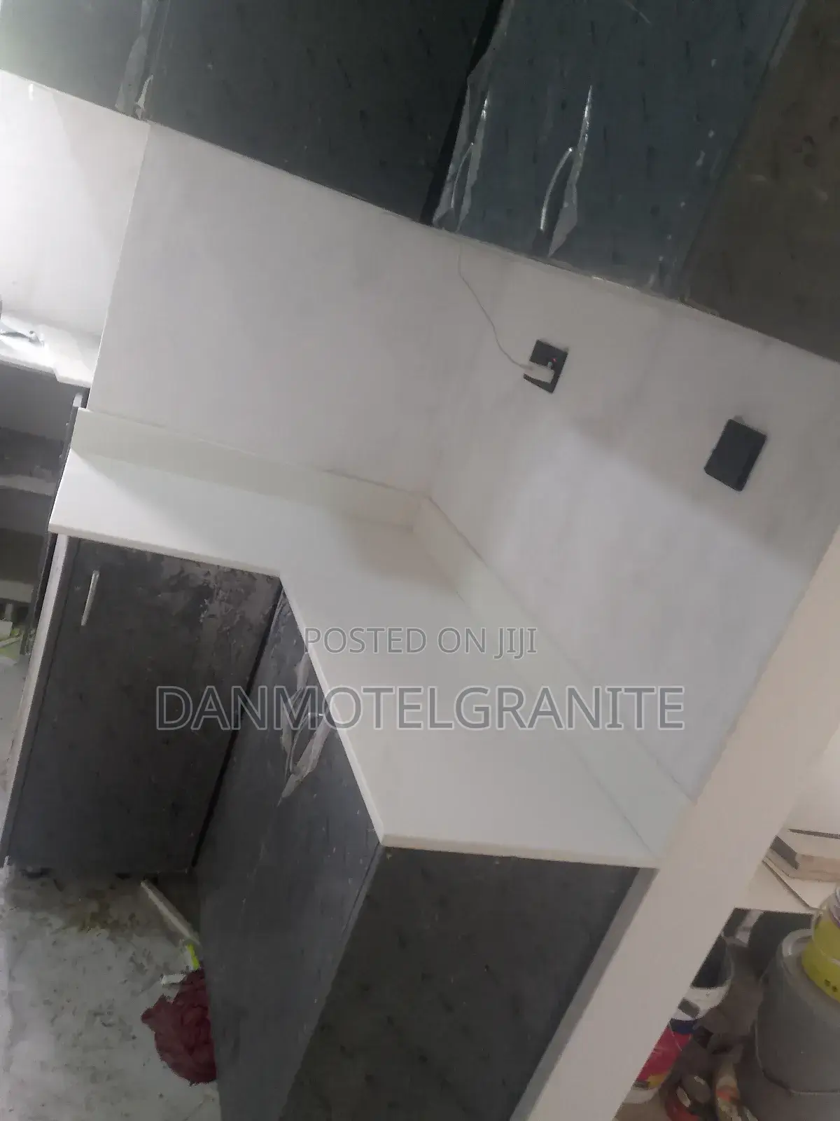 Elegant Granite Worktops for Modern Kitchens