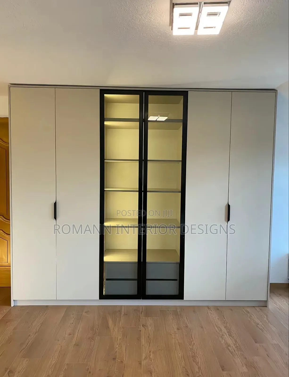 Wardrobe for Bedroom