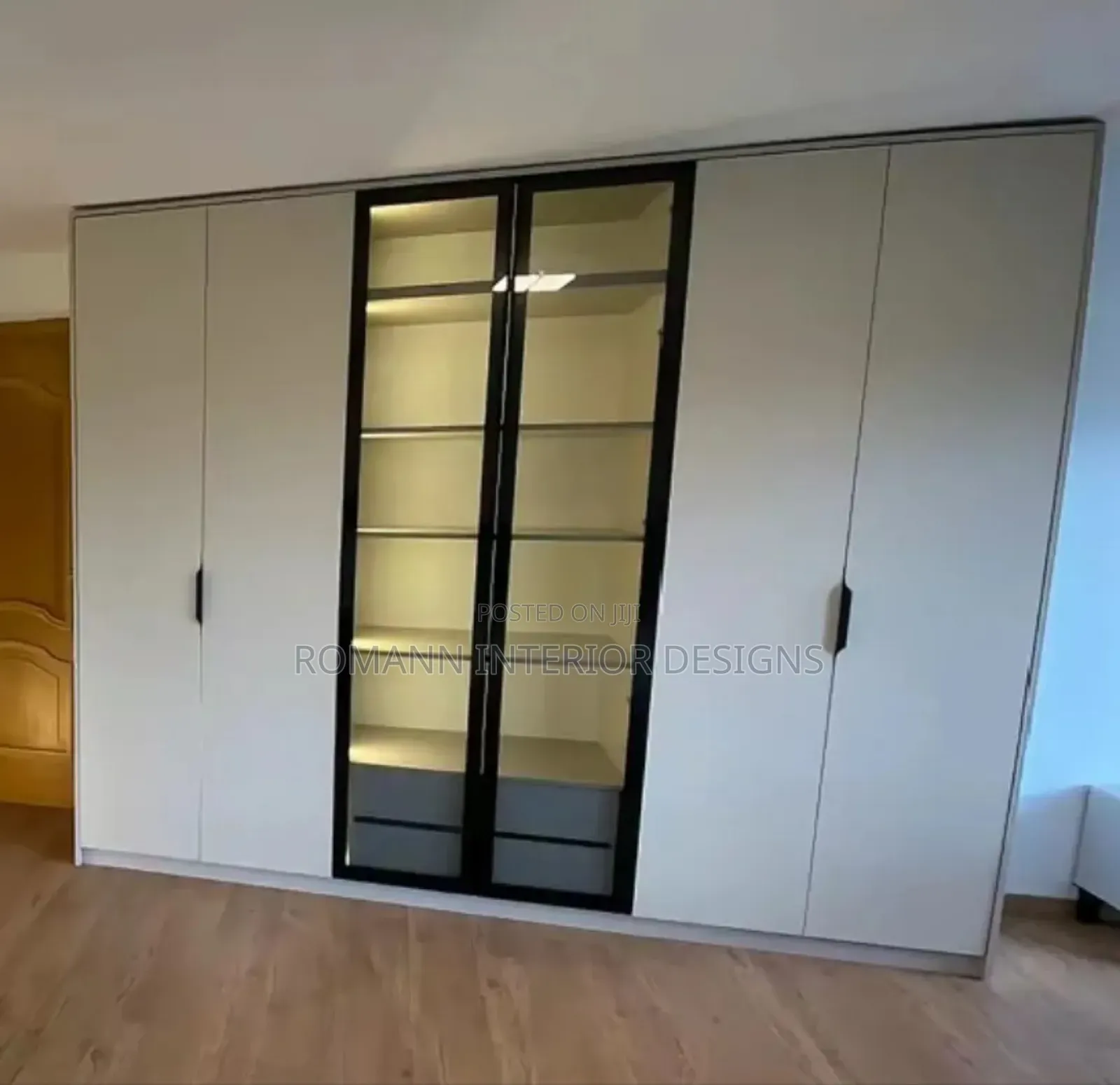 Wardrobe for Bedroom