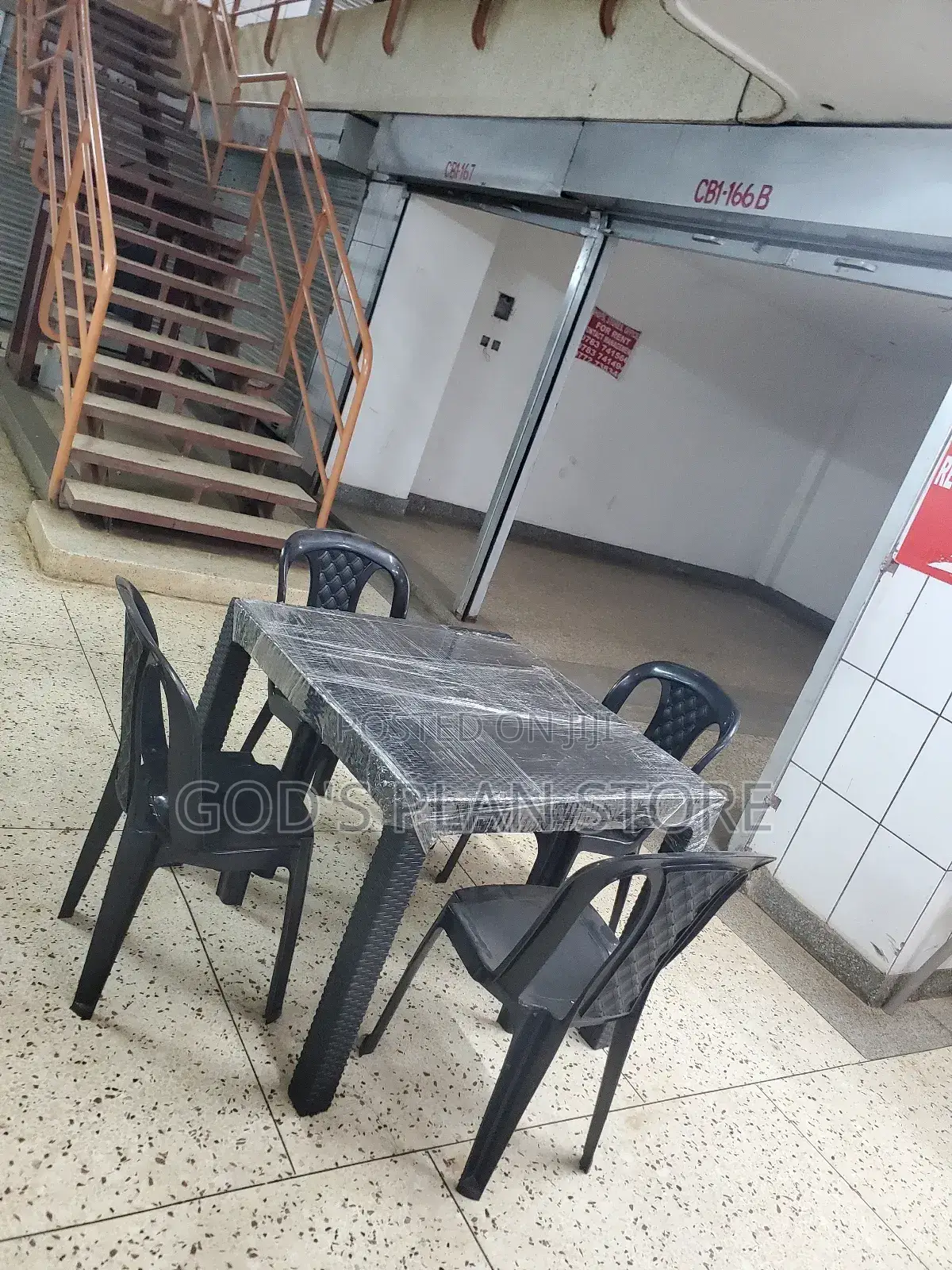 4 Seater Plastic Table and Chairs Unique Restaurant