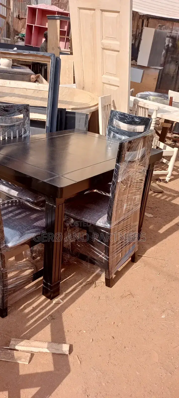 Four Seater for Quick Delivery