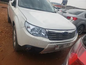 Photo - Subaru Forester 2.0D X 2009 White