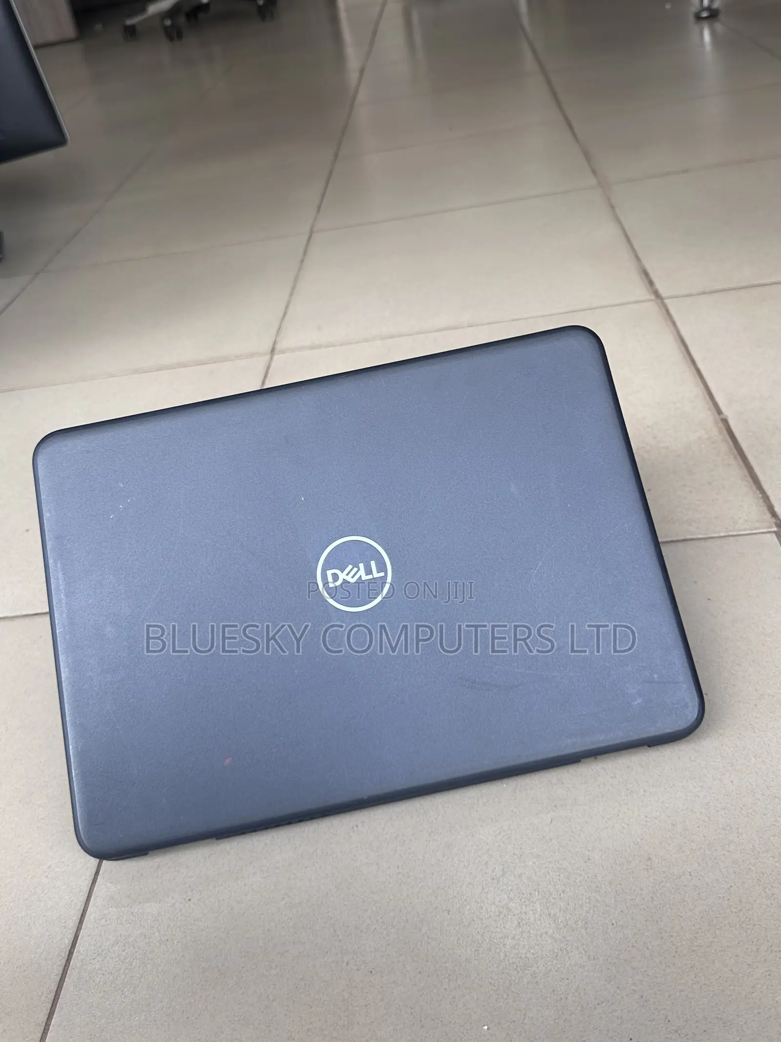 New Laptop Dell Latitude 3310 8GB Intel Core I3 SSHD (Hybrid) 256GB