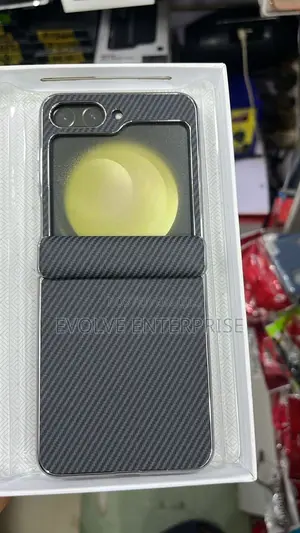 Samsung Galaxy Z Flip 5 / 6 Luxury Cases