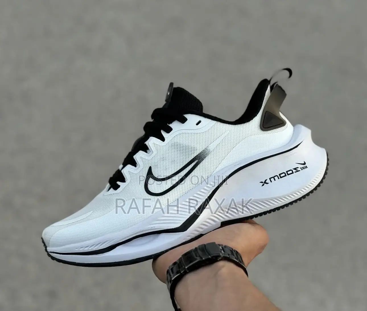 Men’S Classic White/Black Nike Air Zoom X Smiley Trainers