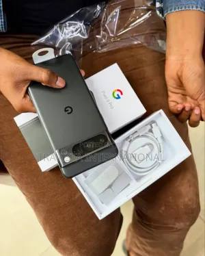 Photo - New Google Pixel 8 Pro 256 GB Black