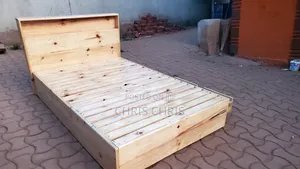 Pallet Mix Box Bed