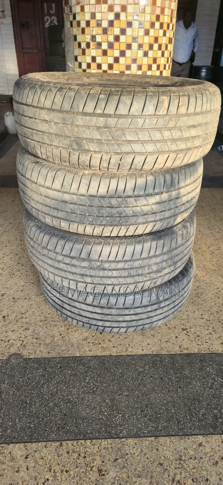 255/60r18 Bridgestone Fresh Foreign Used