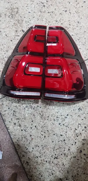 Landcruiser Lc120 ( Ronaldo) Led Taillamps