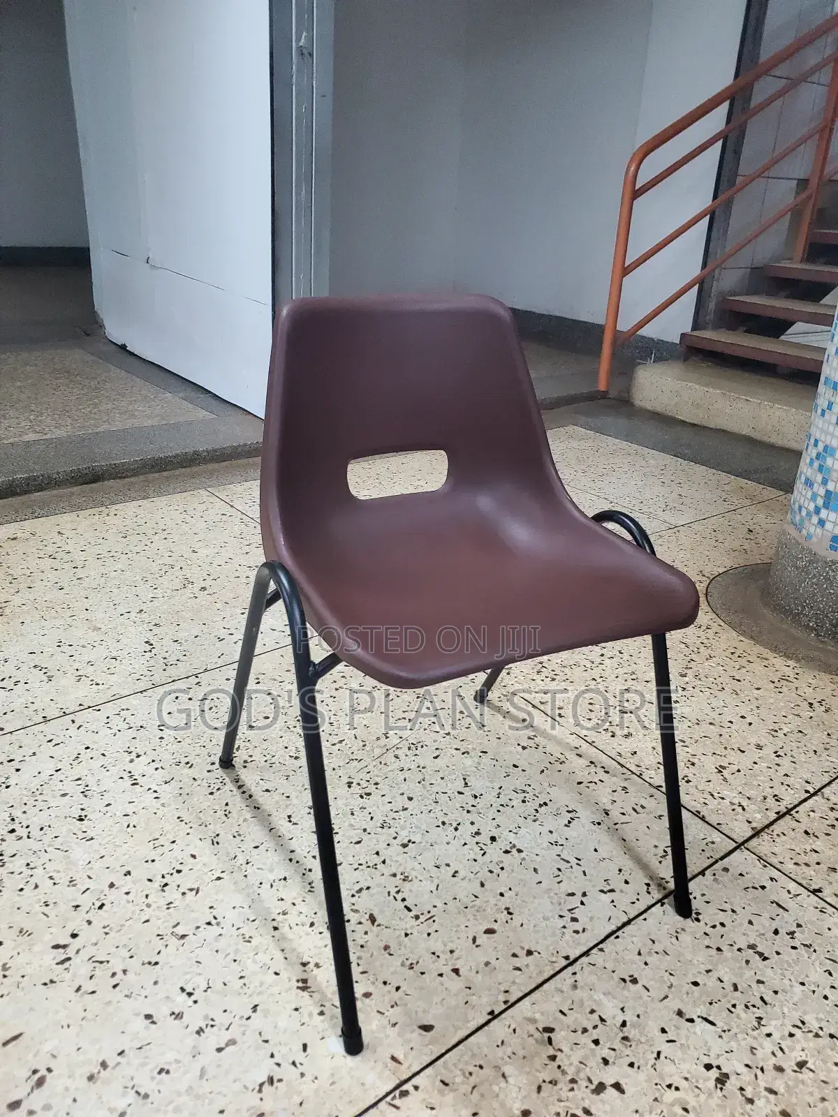 Klassic Plastic Chairs Plastic Chairs
