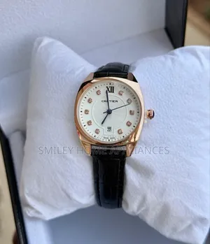 Cartier Women's Designer Wrist Time Piece Leather Strapped