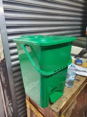 20litres Indoor Plastic Dust Bins