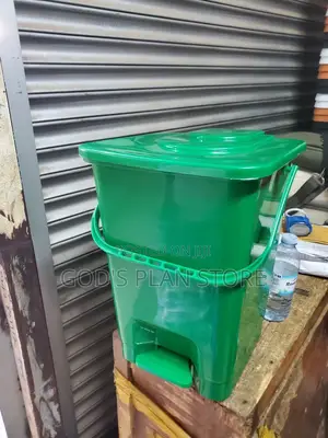 20litres Indoor Plastic Dust Bins