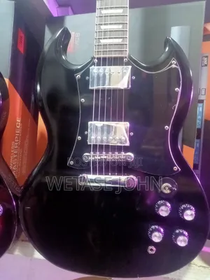 Photo - Epiphone Acoustic Guitar G