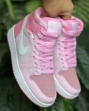 Ladies Original Air Jordan Sneakers