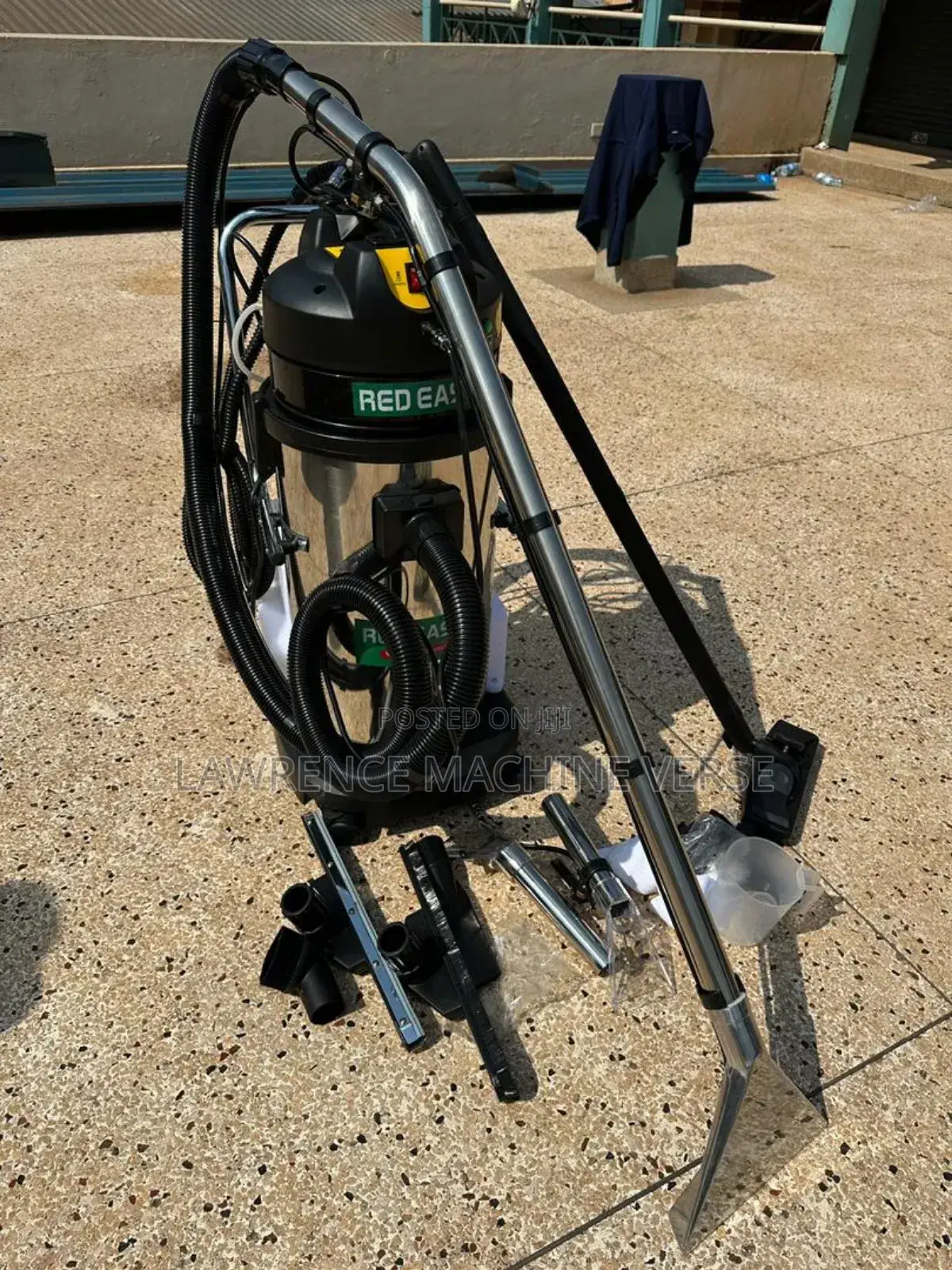 Both Steaming and Vacuuming Cleaner 20l