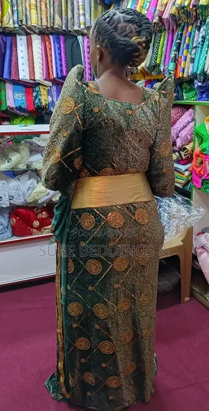 Sussex Ready Made Corporate Gomesi