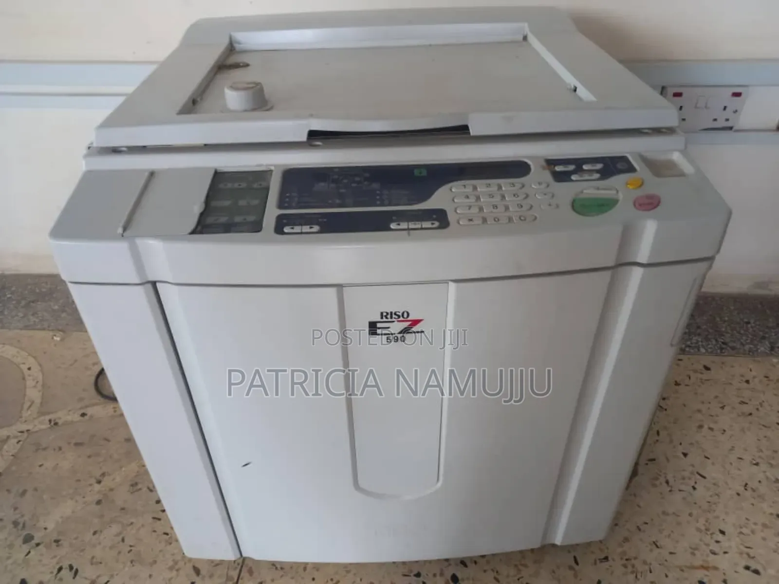 Ez-590 Riso Machine