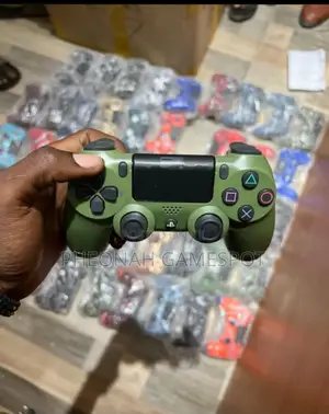 Original Ps4 Game Pads (Controllers) Uk Used