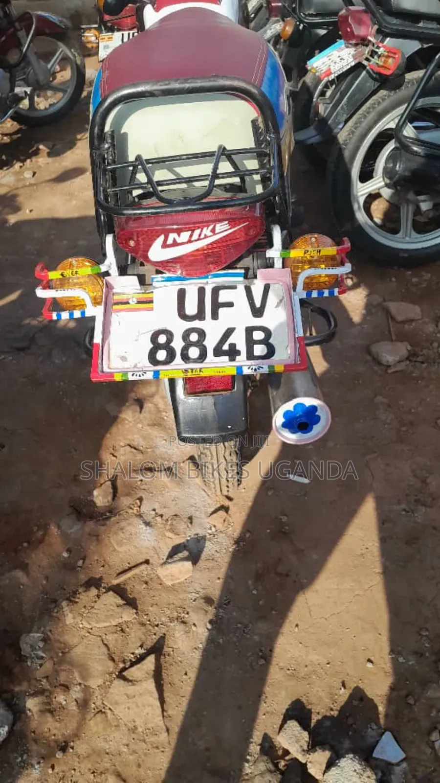 Bajaj Boxer 100 2024 Red