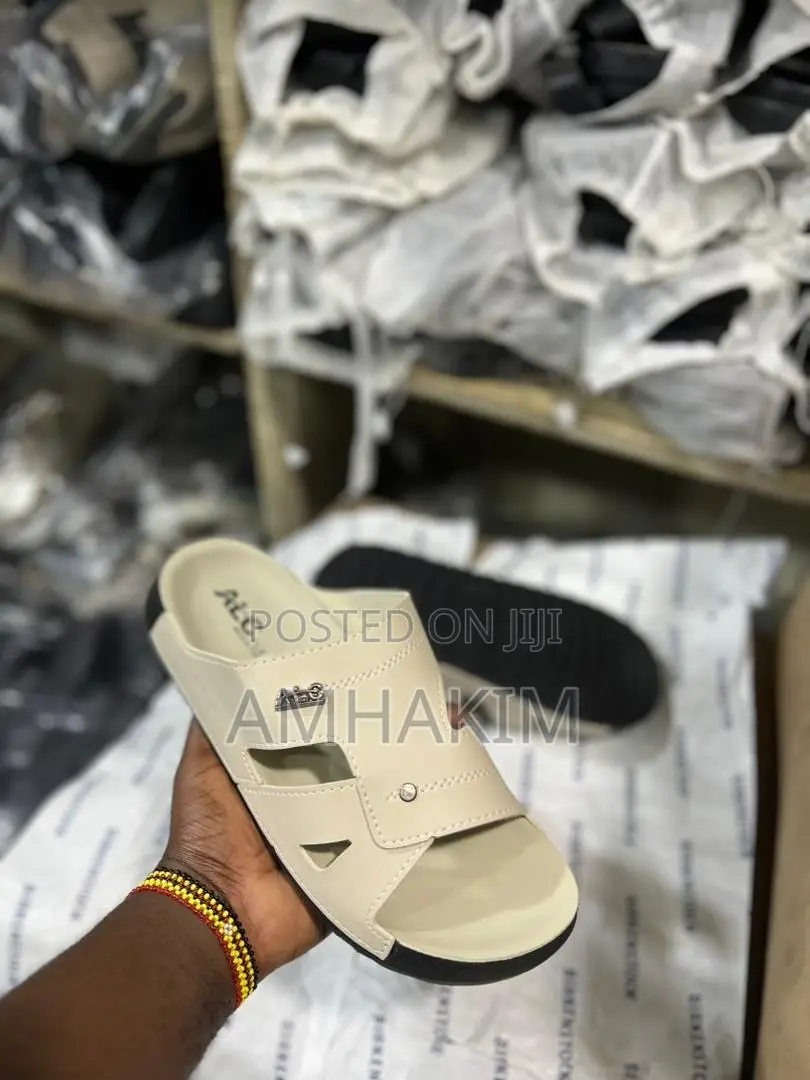 New Men's Turkey Comfortable Sandals in Stock