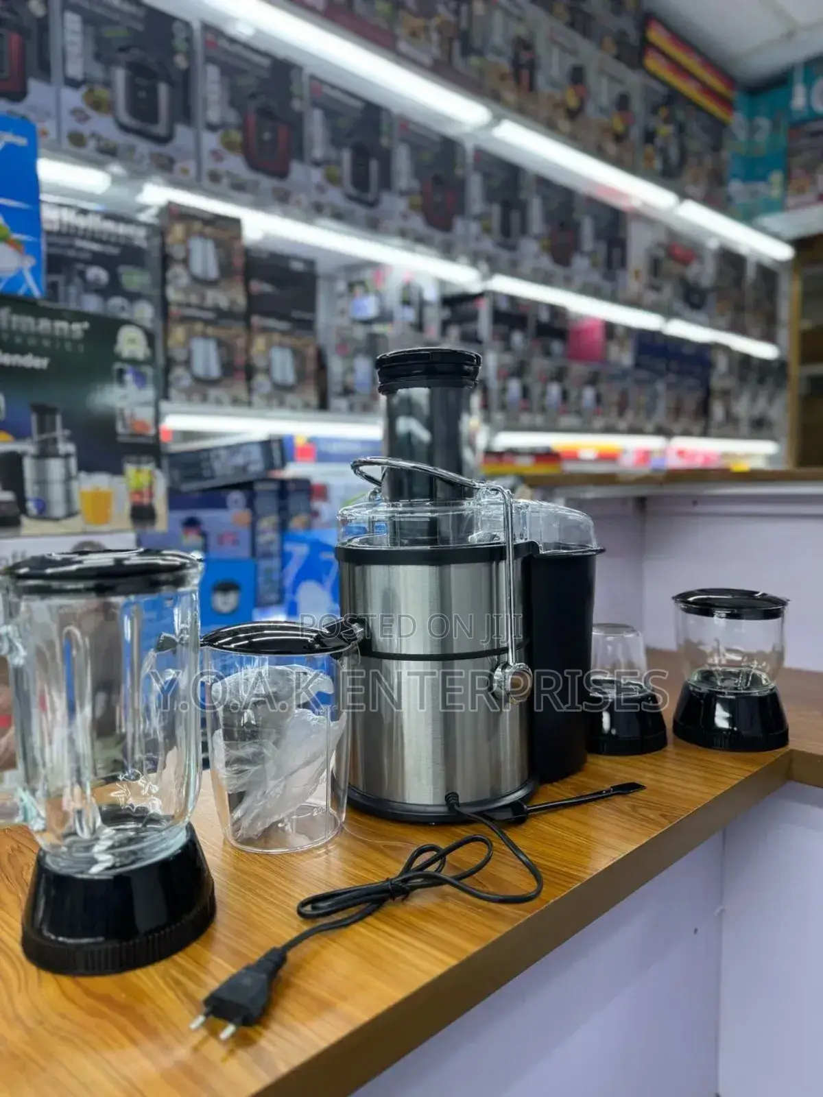 Hoffman Juicer and Blender 4 in 1
