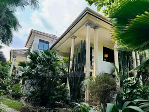 Photo - 6bdrm Mansion in Makindye for sale