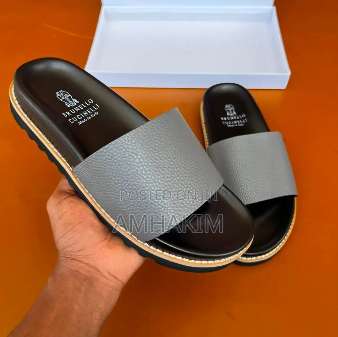 Classic Men Italian Brunello Cucinelli Sandals in Stock